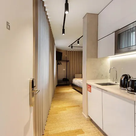 Apartment Teatro 6 *
